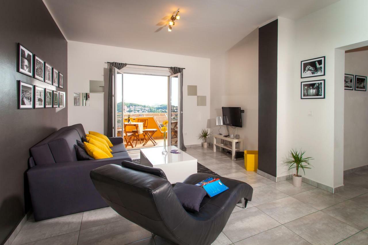 Two Bedroom Apartment With Sea View & Balcony Dubrovnik Exterior foto